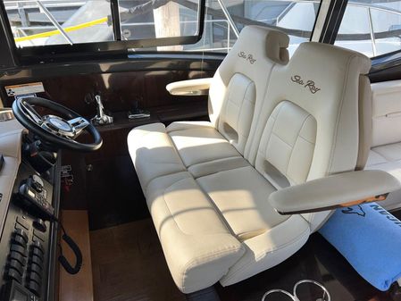 Sea Ray 400 Sundancer image