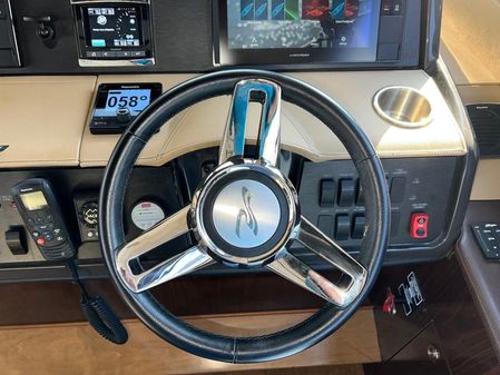 Sea Ray 400 Sundancer image