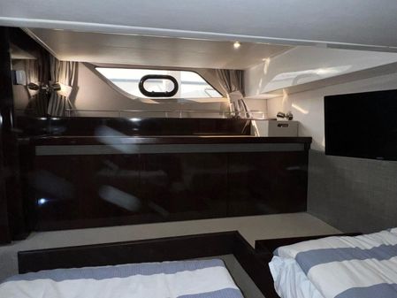 Sea Ray 400 Sundancer image