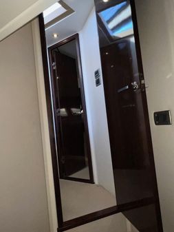 Sea Ray 400 Sundancer image