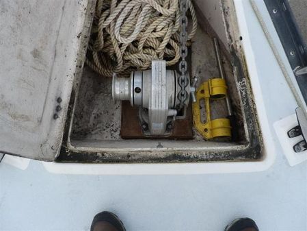 Hunter 30 image