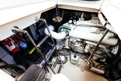 Sea Ray 460 Sundancer image