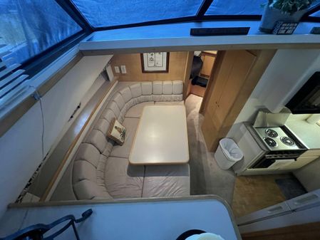 Carver 440 Aft Cabin Motor Yacht image