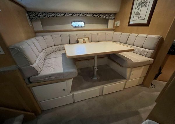 Carver 440 Aft Cabin Motor Yacht image