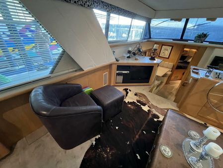 Carver 440 Aft Cabin Motor Yacht image