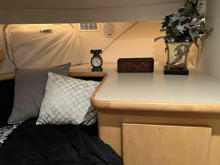 Carver 440 Aft Cabin Motor Yacht image