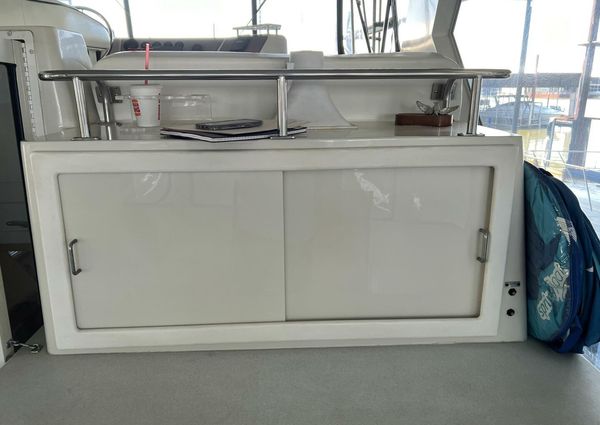 Carver 440 Aft Cabin Motor Yacht image