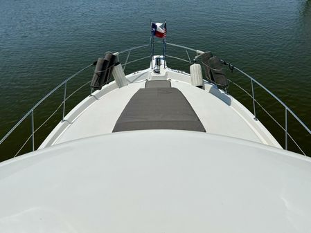 Carver 440 Aft Cabin Motor Yacht image