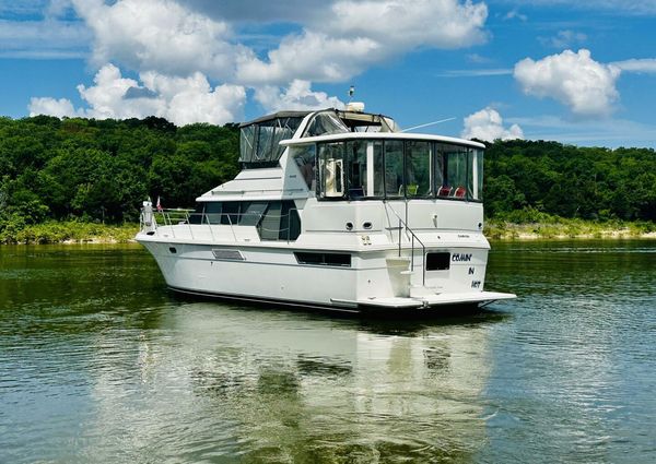 Carver 440 Aft Cabin Motor Yacht image