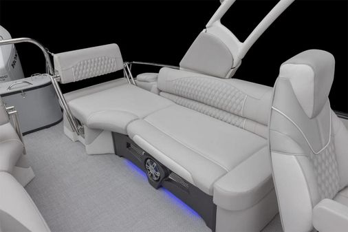 Avalon EXCALIBUR-LTD-QUAD-LOUNGE image