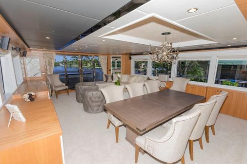 Johnson Motor Yacht w/Open Flybridge image