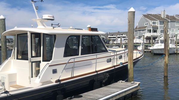 Grand Banks 39 Eastbay SX