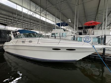 Sea Ray 330 Sundancer image