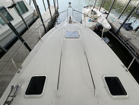 Sea Ray 330 Sundancer image