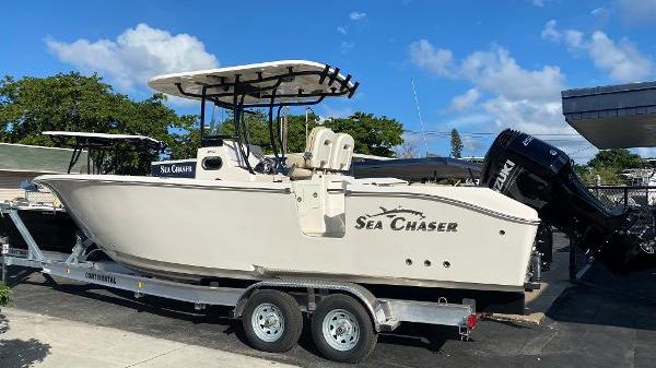 Sea Chaser 27 HFC CC 