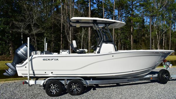 Sea Fox 248 Commander