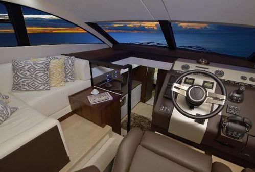 Fairline SQUADRON-48 image