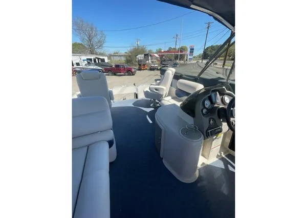 Premier 221-CAST-A-WAY image