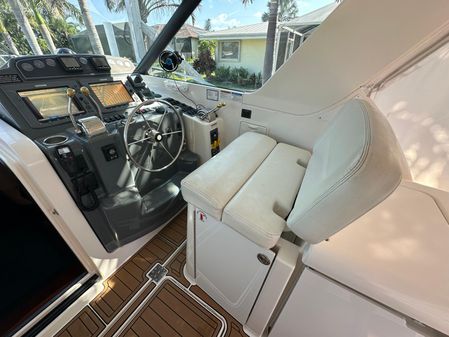 Tiara Yachts 3600 Sovran image