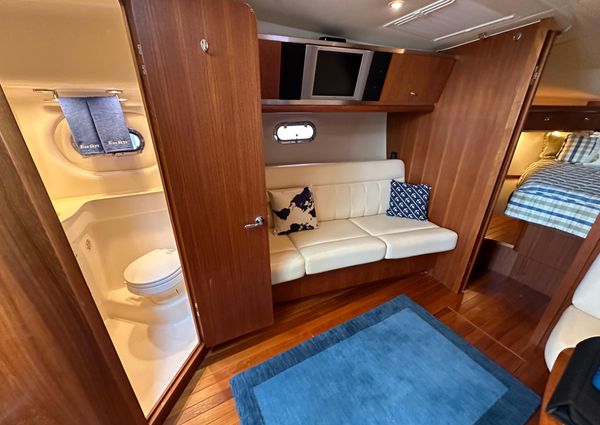 Tiara Yachts 3600 Sovran image