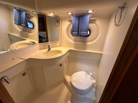 Tiara Yachts 3600 Sovran image