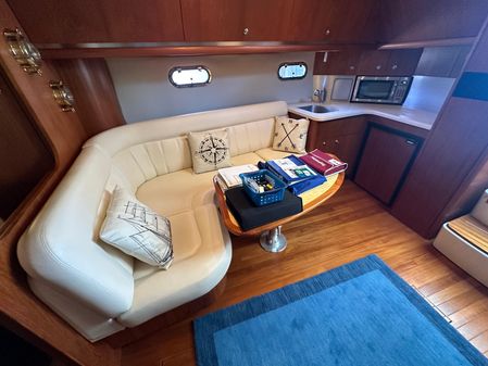 Tiara Yachts 3600 Sovran image