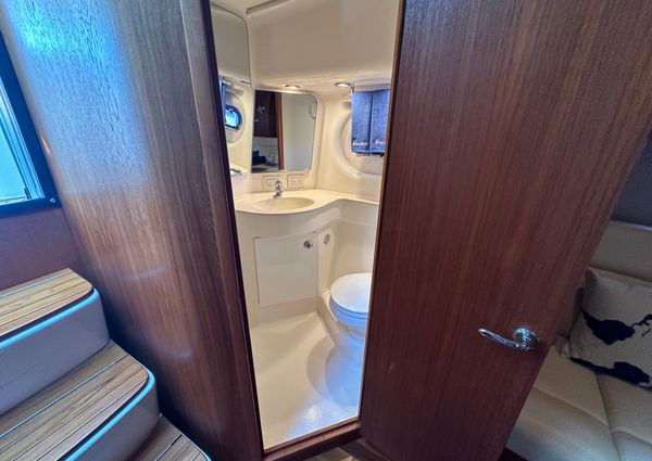 Tiara Yachts 3600 Sovran image