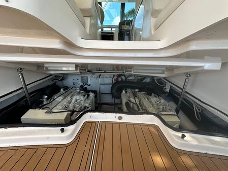 Tiara Yachts 3600 Sovran image