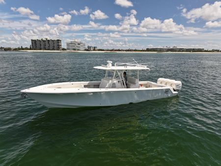 SeaVee 390Z image