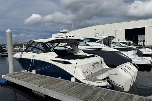 Sea Ray 32 Sundancer image