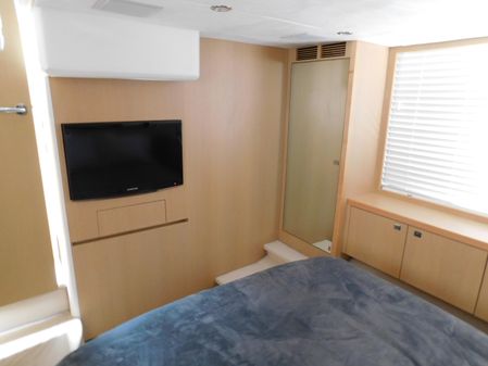 Princess Yachts V52 image