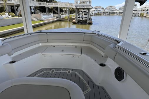 Boston Whaler 330 Outrage image