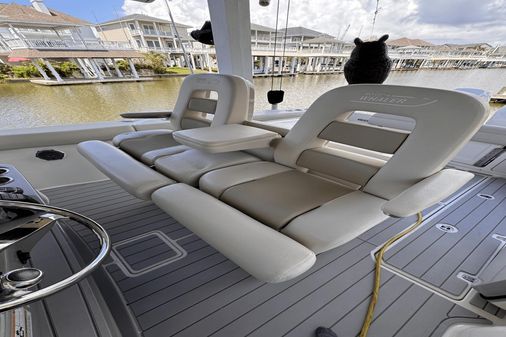 Boston Whaler 330 Outrage image