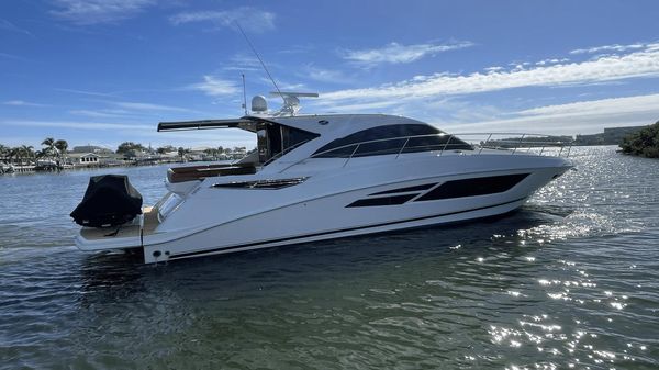 Sea Ray 510 Sundancer 