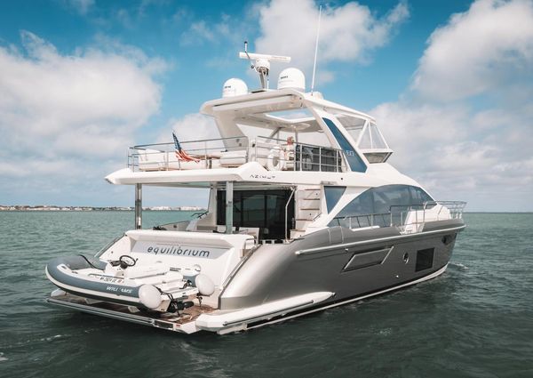 Azimut 60 fly image