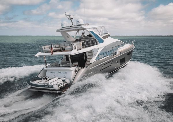 Azimut 60 fly image