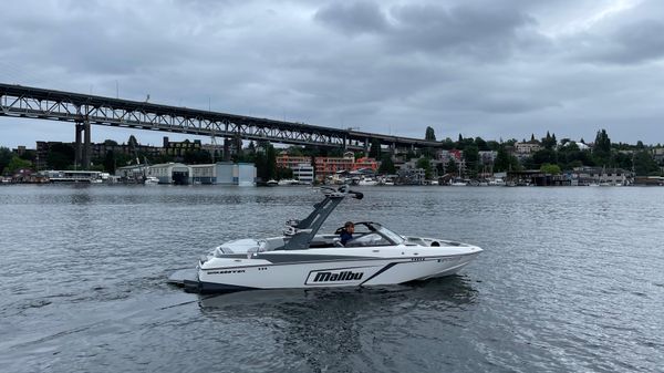 Malibu 22 LSV