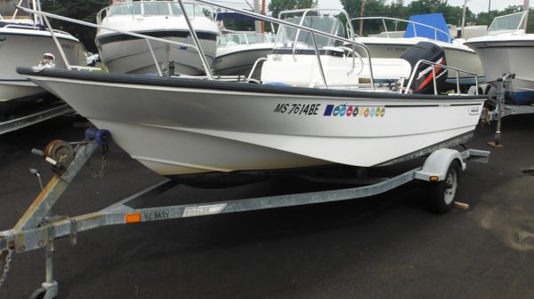 Boston Whaler 170 Montauk 