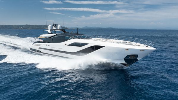 Mangusta 165 REV