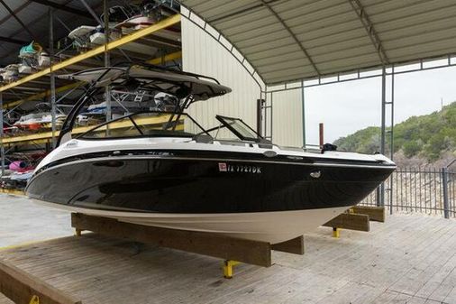 Yamaha Boats 242 Limited S E-Series image