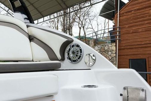 Yamaha Boats 242 Limited S E-Series image