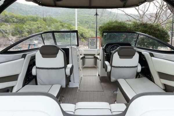 Yamaha Boats 242 Limited S E-Series image