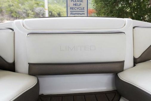 Yamaha Boats 242 Limited S E-Series image