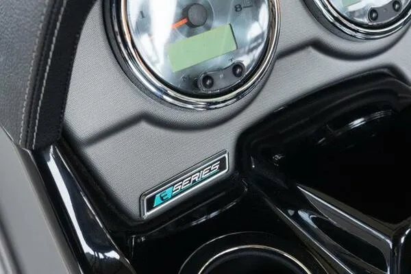 Yamaha Boats 242 Limited S E-Series image