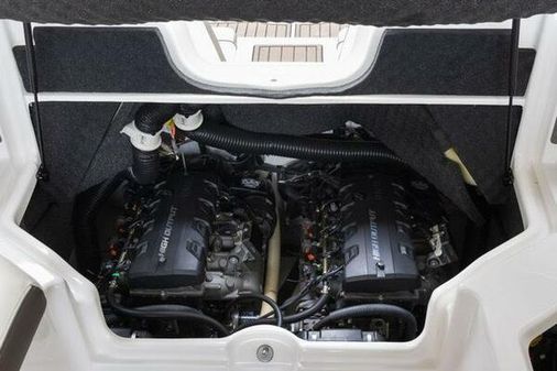 Yamaha Boats 242 Limited S E-Series image