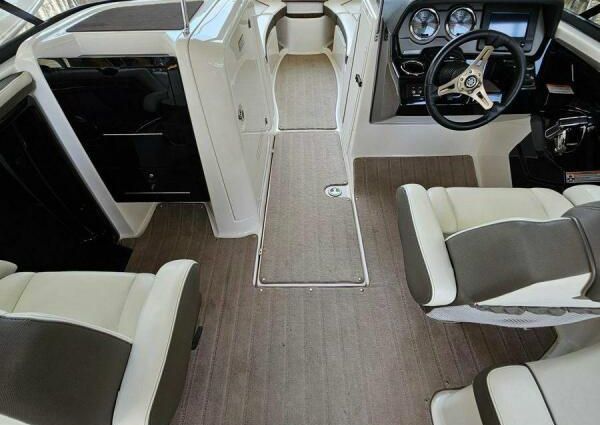 Yamaha Boats 242 Limited S E-Series image