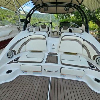 Yamaha Boats 242 Limited S E-Series image
