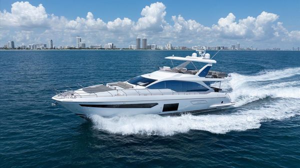 Azimut Fly 72 