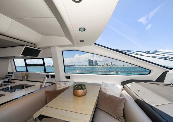 Azimut Fly 72 image