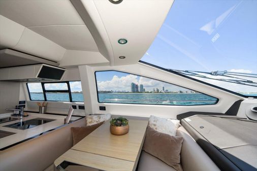 Azimut Fly 72 image